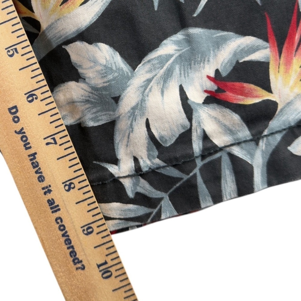American Eagle Mens Tropical Bird of Paradise Active Flex Chino Shorts Black 36 - Picture 9 of 13